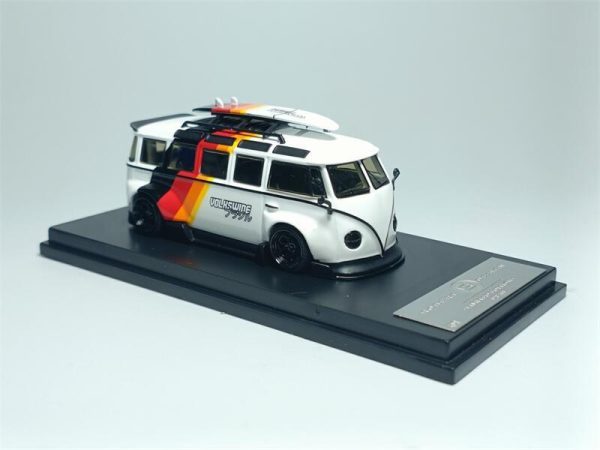 Inspire Model 1:64 T1 Kombi Robert Design German White Diecast Model Car Supply